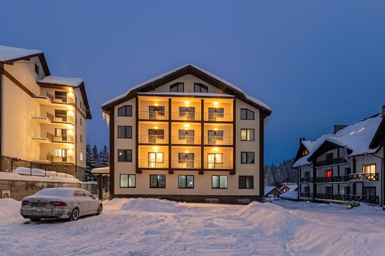 Madison Hotel Bukovel Exterior photo