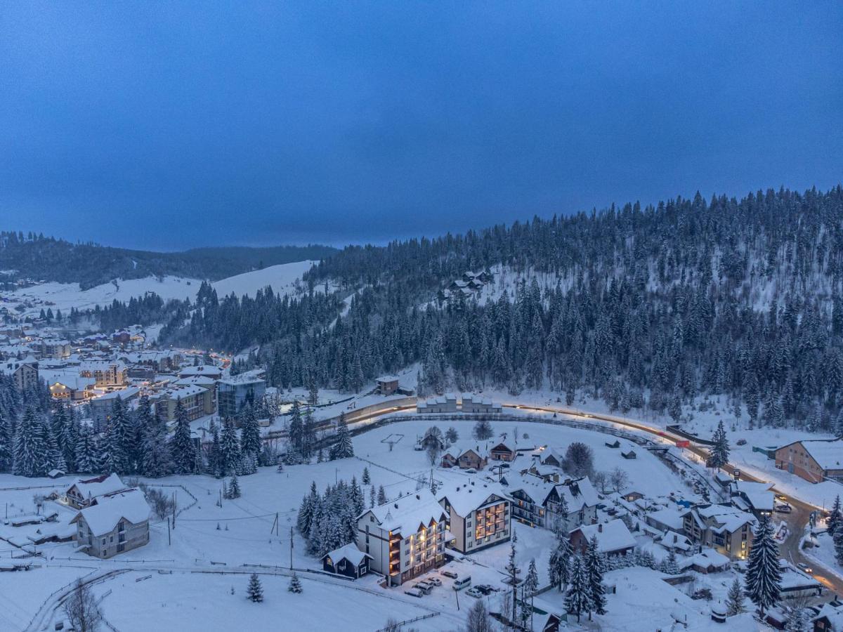 Madison Hotel Bukovel Exterior photo